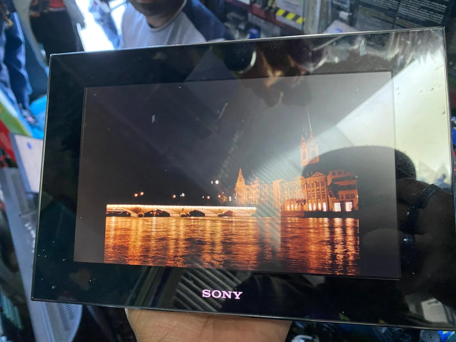 Digital Photo Frame — ACE TECH